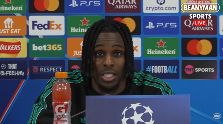 弗林蓬：英超和德甲是完全不同体验 我们在欧冠和足总杯还有机会